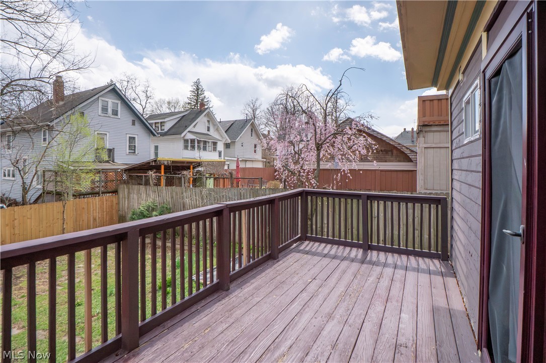 79 Beck Avenue Akron OH 44302
