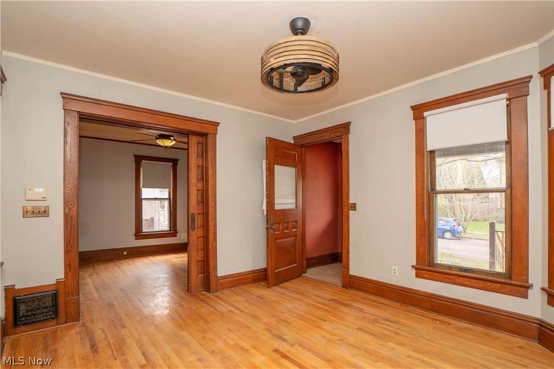 79 Beck Avenue Akron OH 44302