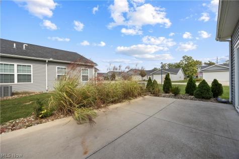 132 Acorn Lane Elyria OH 44035