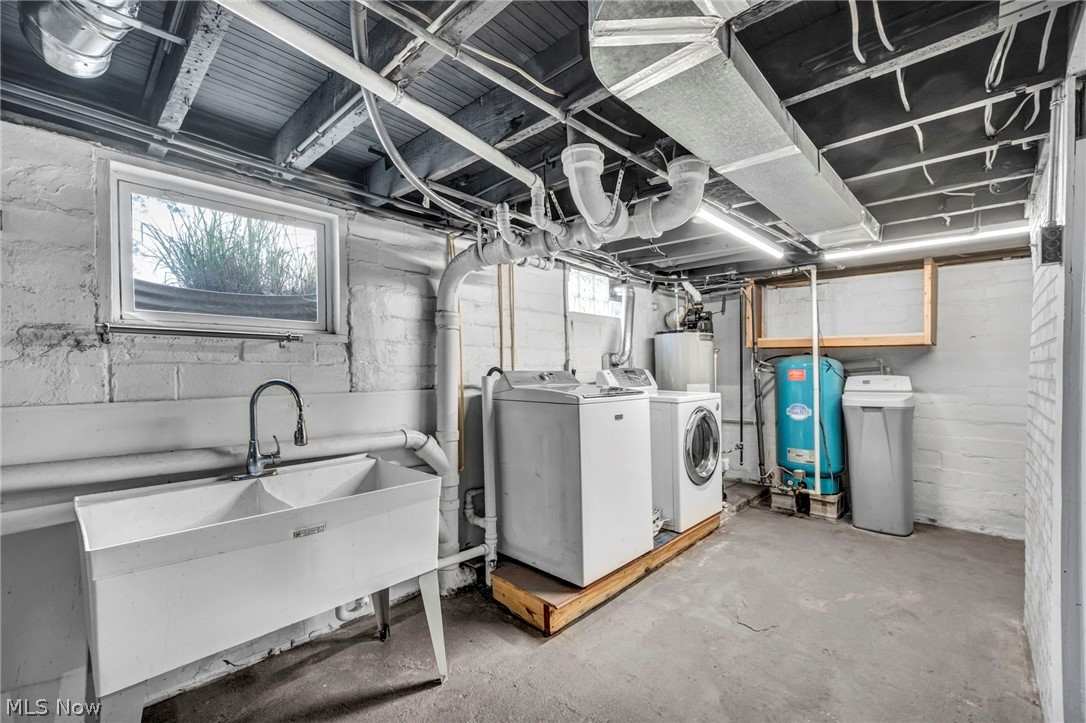 3789 Hummel Drive Akron OH 44319