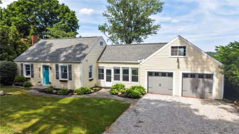 3789 Hummel Drive Akron OH 44319