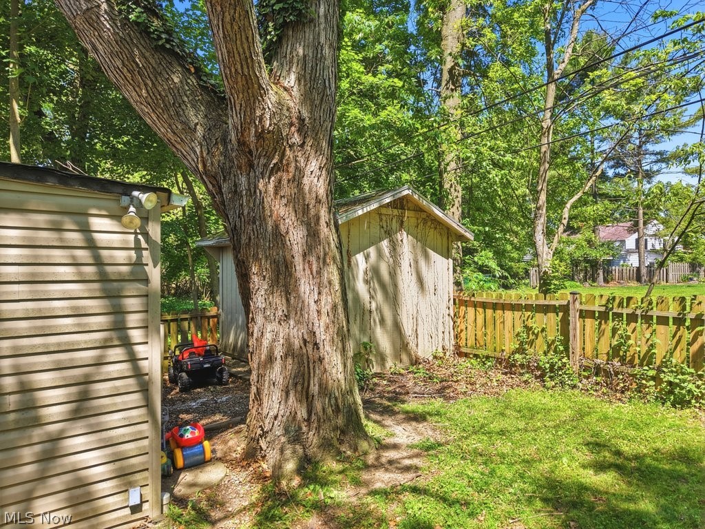 20675 Almar Drive Shaker Heights OH 44122