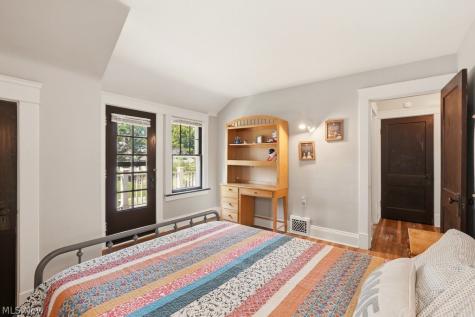 20675 Almar Drive Shaker Heights OH 44122