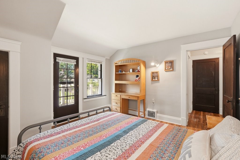 20675 Almar Drive Shaker Heights OH 44122