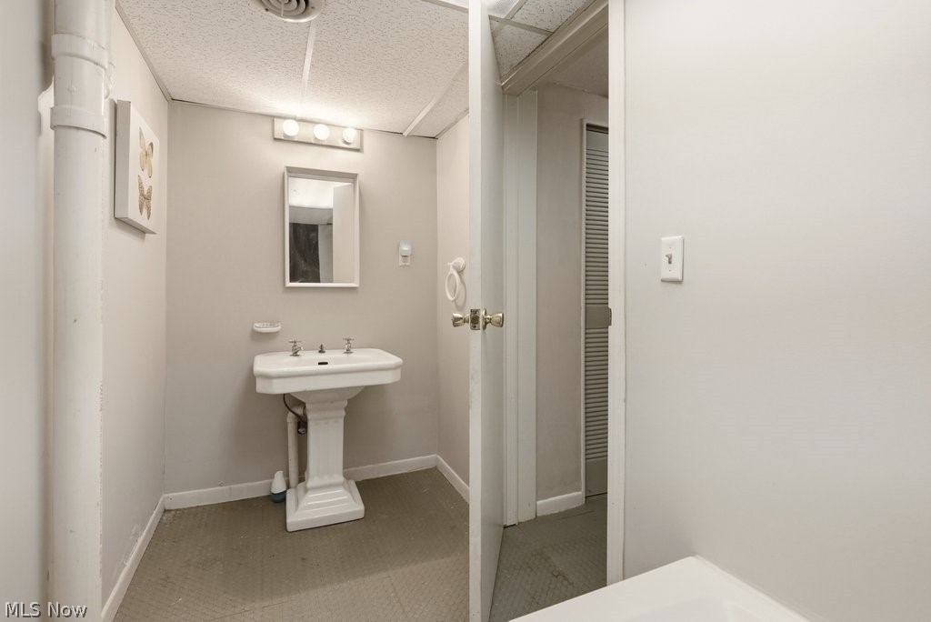 20675 Almar Drive Shaker Heights OH 44122