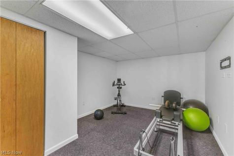 950 E Sprague Road Broadview Heights OH 44147