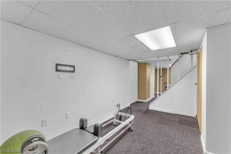 950 E Sprague Road Broadview Heights OH 44147