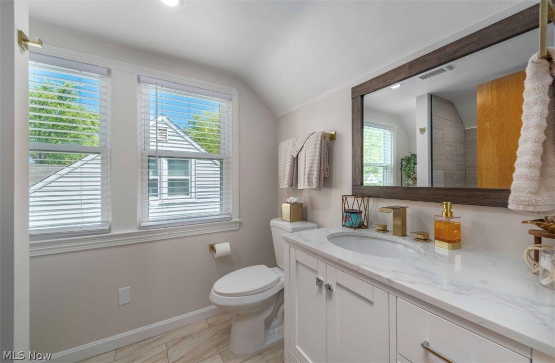 4687 W 226th Street W Fairview Park OH 44126