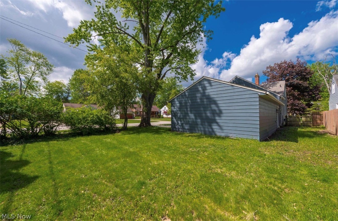 4687 W 226th Street W Fairview Park OH 44126