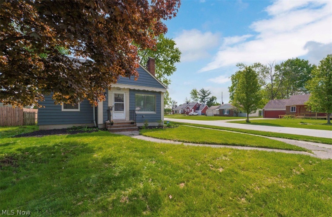 4687 W 226th Street W Fairview Park OH 44126