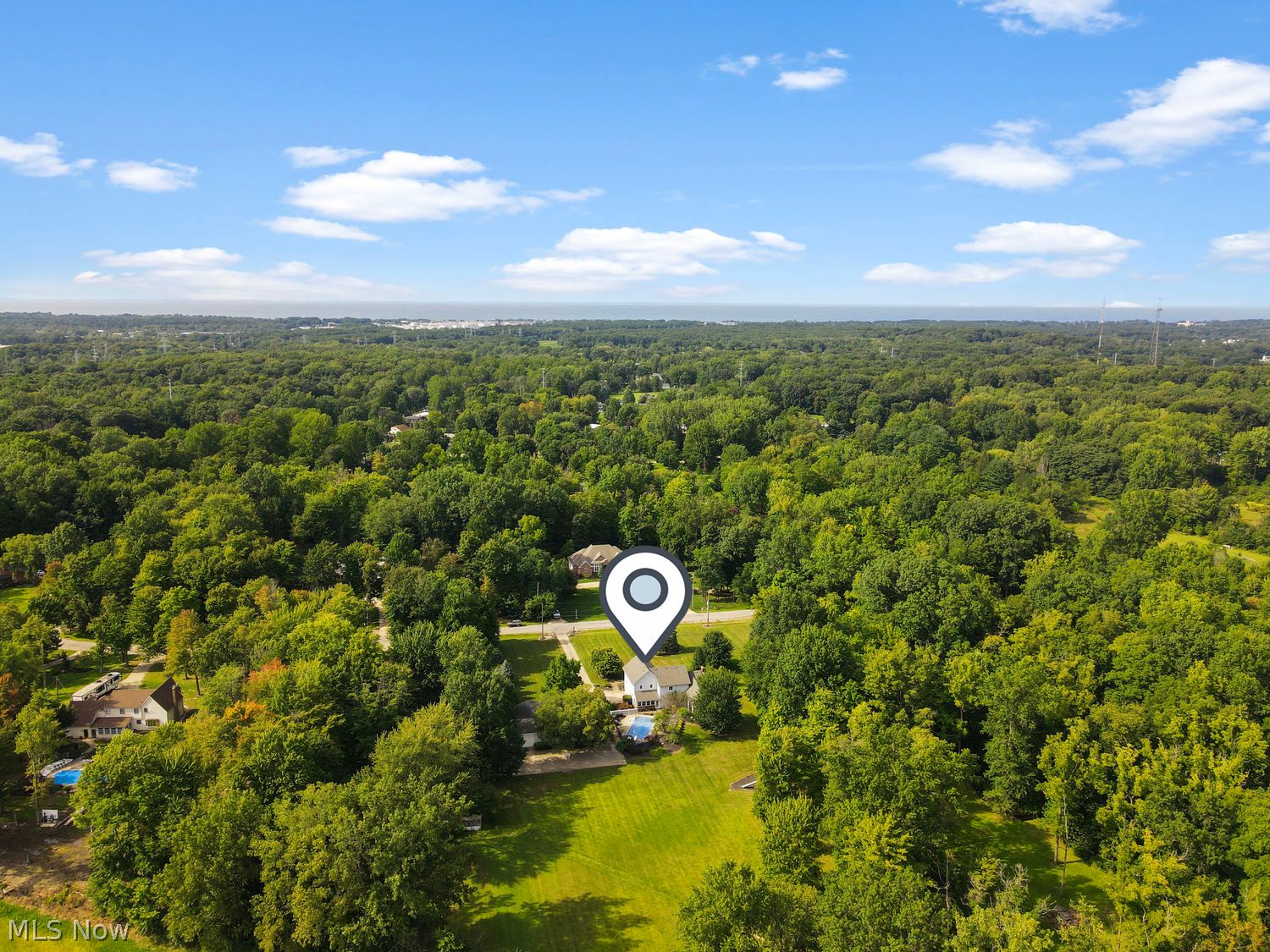 48252 Tina Lane Amherst OH 44001