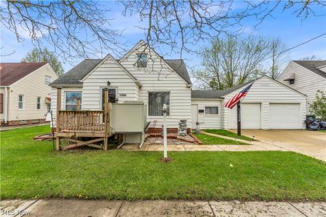 13004 Rockside Road Garfield Heights OH 44125