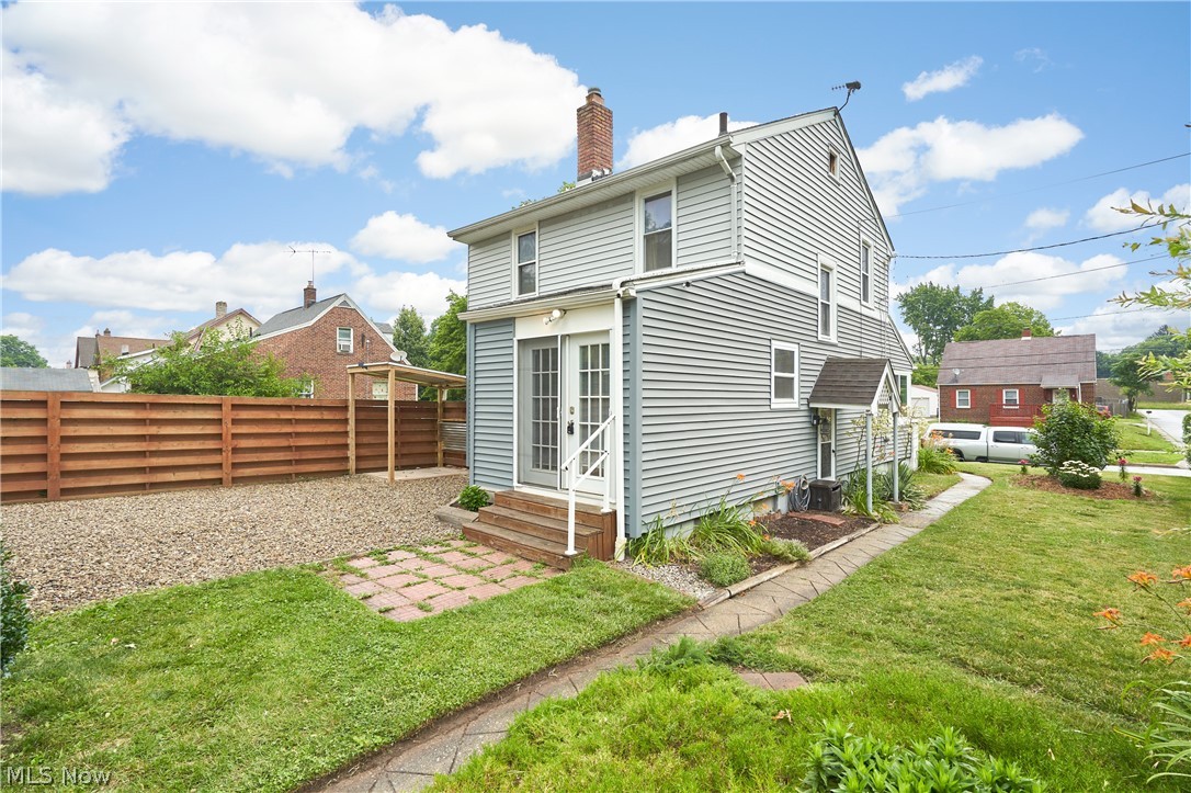 350 Oxford Avenue Akron OH 44310