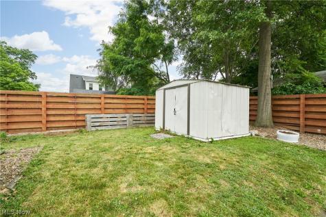 350 Oxford Avenue Akron OH 44310