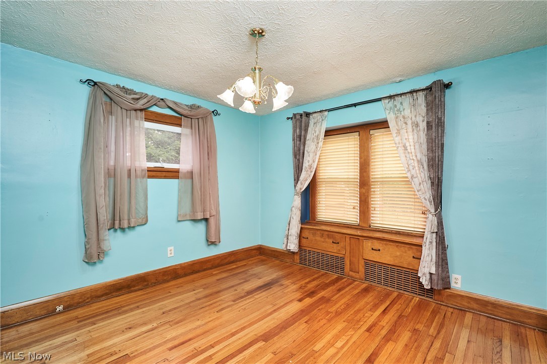 350 Oxford Avenue Akron OH 44310