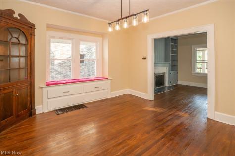 216 6th Street NE North Canton OH 44720