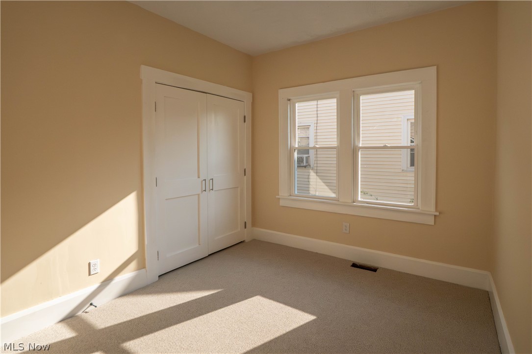 216 6th Street NE North Canton OH 44720