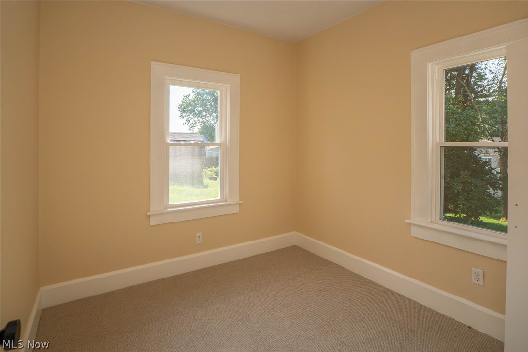 216 6th Street NE North Canton OH 44720