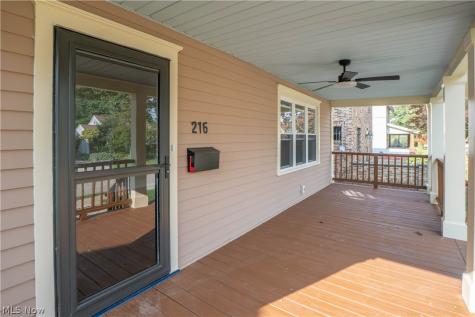 216 6th Street NE North Canton OH 44720