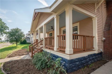 216 6th Street NE North Canton OH 44720