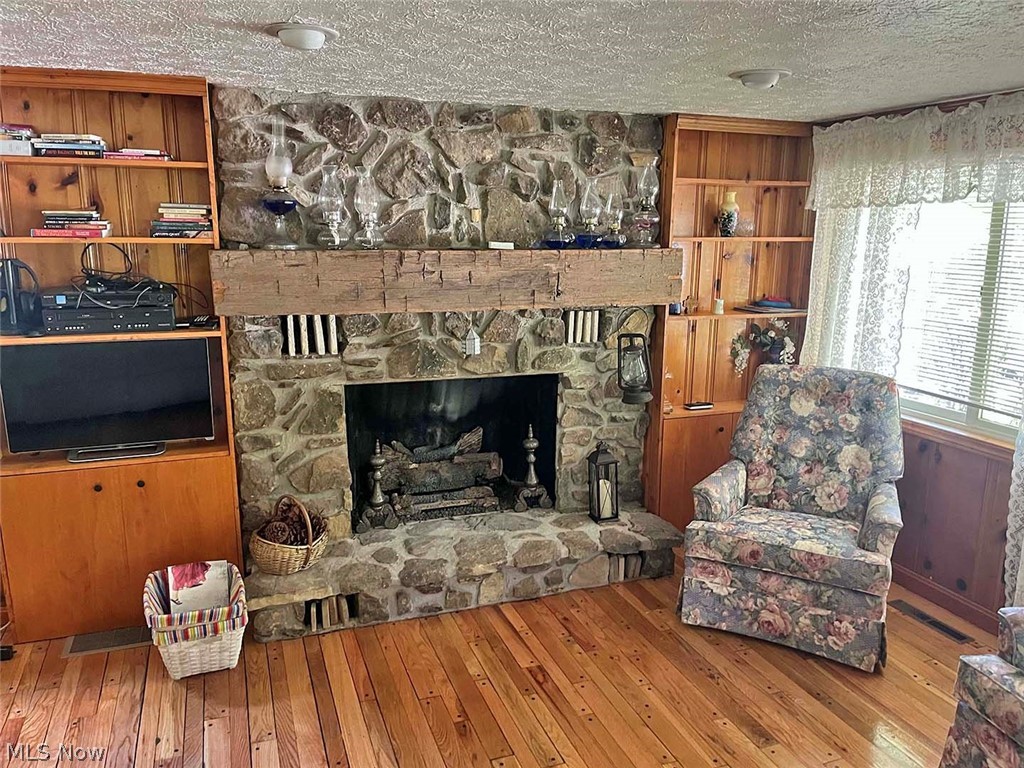 8180 Maple Street SW Sherrodsville OH 44675