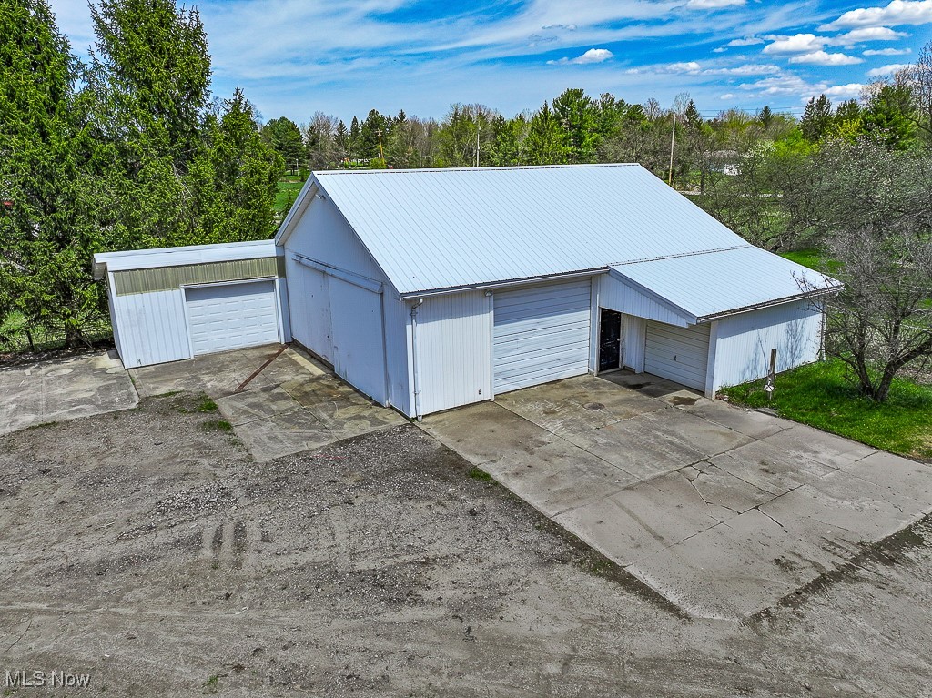 14068 Caves Road Novelty OH 44072