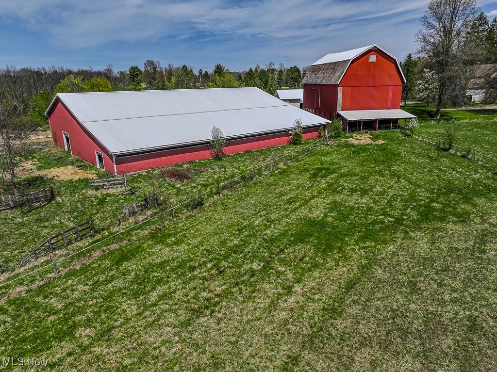 14068 Caves Road Novelty OH 44072