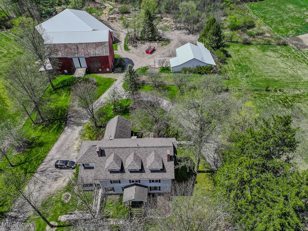 14068 Caves Road Novelty OH 44072