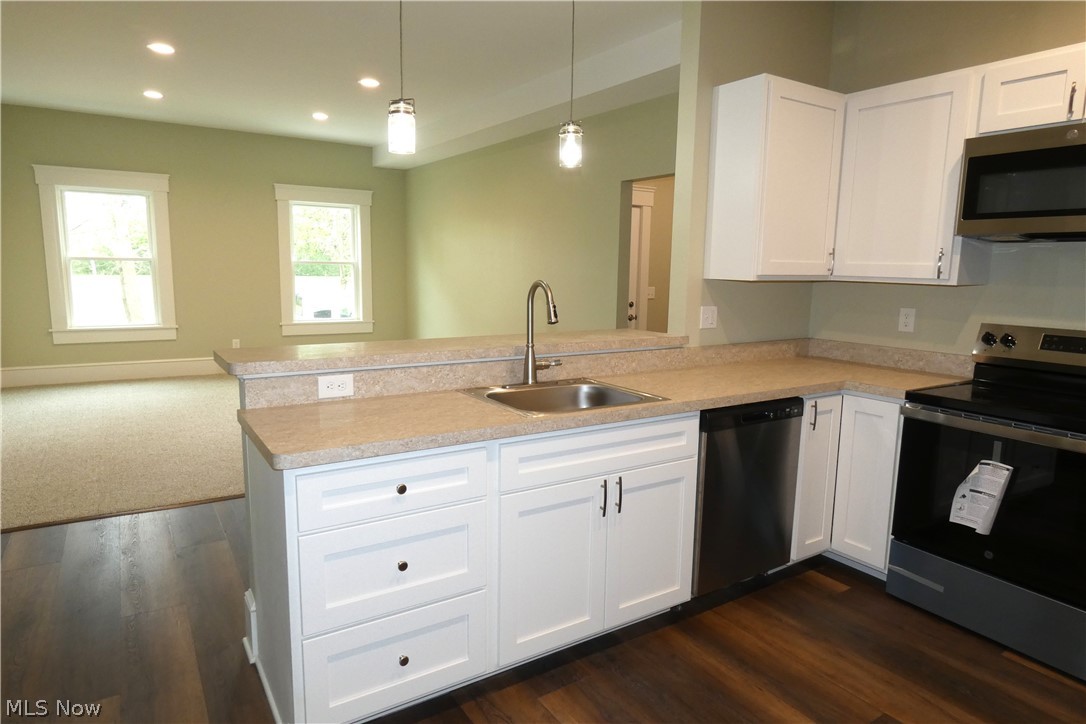 14068 Caves Road Novelty OH 44072
