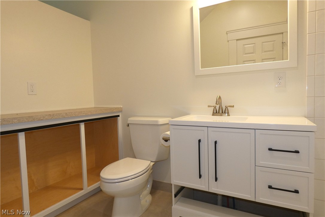 14068 Caves Road Novelty OH 44072