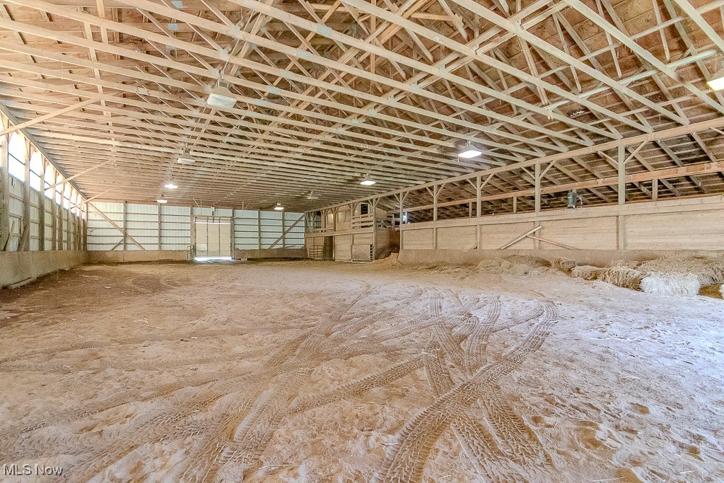 14068 Caves Road Novelty OH 44072