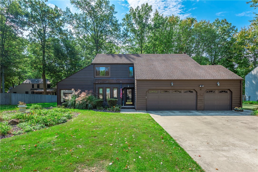 32581 Captains Galley Avon Lake OH 44012