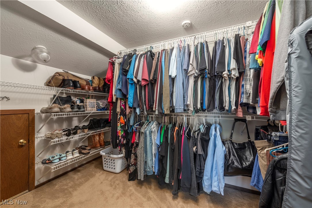 32581 Captains Galley Avon Lake OH 44012