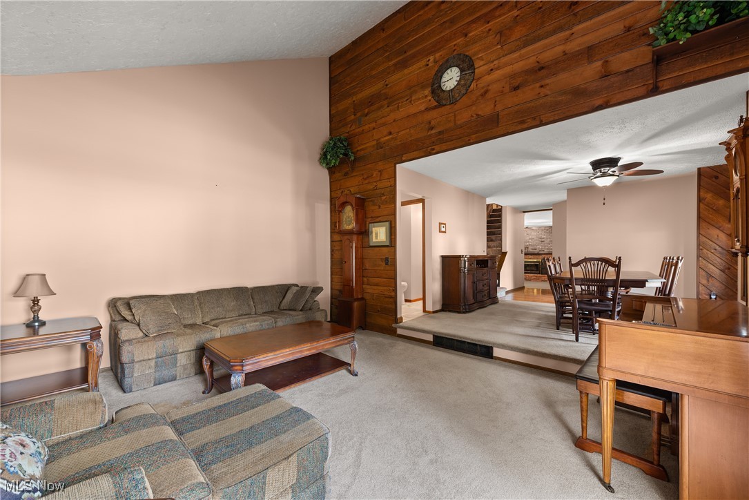 32581 Captains Galley Avon Lake OH 44012