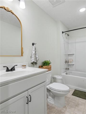 1418 Johns Road Clinton OH 44216