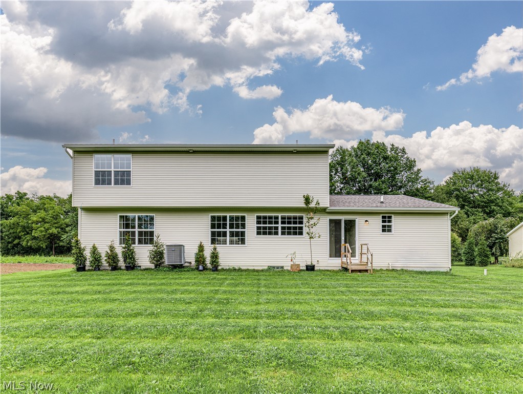 1418 Johns Road Clinton OH 44216