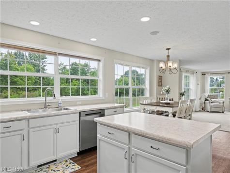 1418 Johns Road Clinton OH 44216