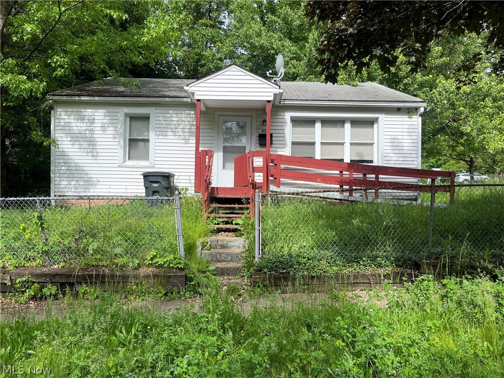 610 Elbon Avenue Akron OH 44306