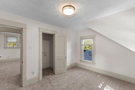 155 Dellenberger Avenue Akron OH 44312
