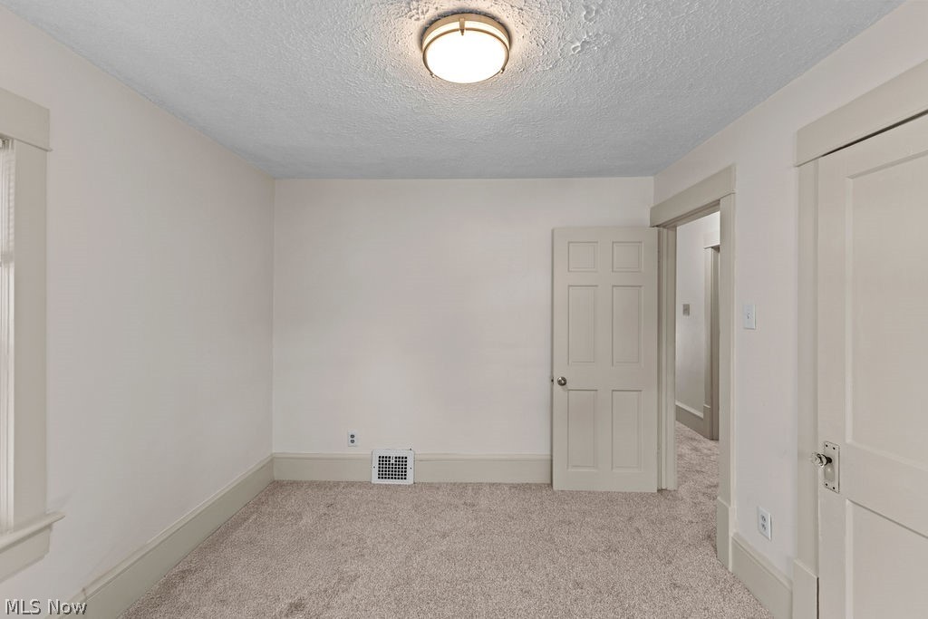 155 Dellenberger Avenue Akron OH 44312