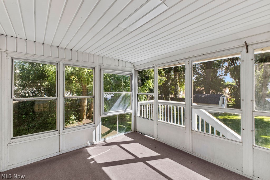 155 Dellenberger Avenue Akron OH 44312