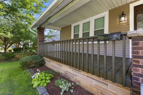 155 Dellenberger Avenue Akron OH 44312