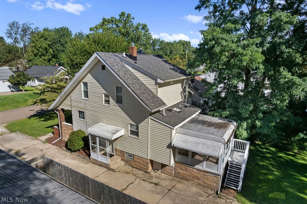 155 Dellenberger Avenue Akron OH 44312