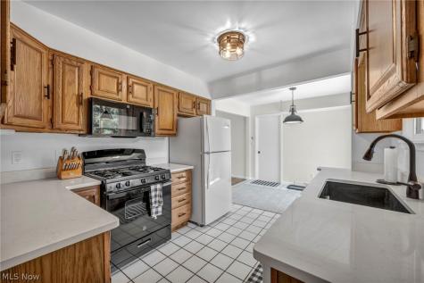 2822 Joseph Parkway Brunswick OH 44212
