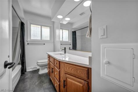 2822 Joseph Parkway Brunswick OH 44212