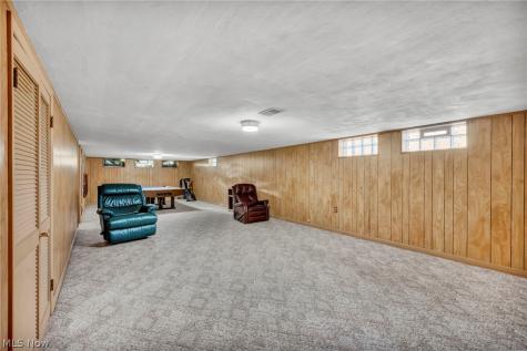 4208 Spring Crest Drive Brooklyn OH 44144