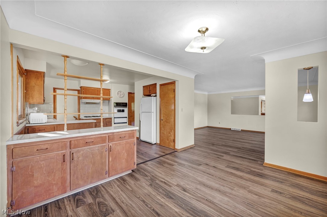 4208 Spring Crest Drive Brooklyn OH 44144