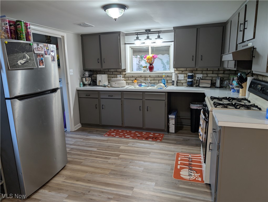 200 Stull Avenue Akron OH 44312