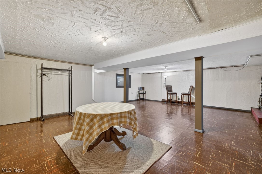439 Knollwood Avenue Tallmadge OH 44278