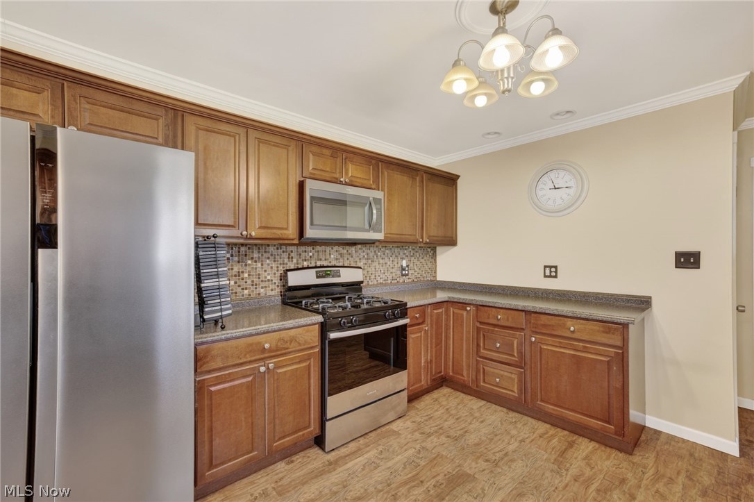 439 Knollwood Avenue Tallmadge OH 44278
